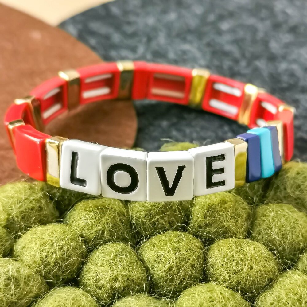Roxanne Assoulin Just Say Love Red Enamel Stretch Bracelet Gold - Picture 1 of 3